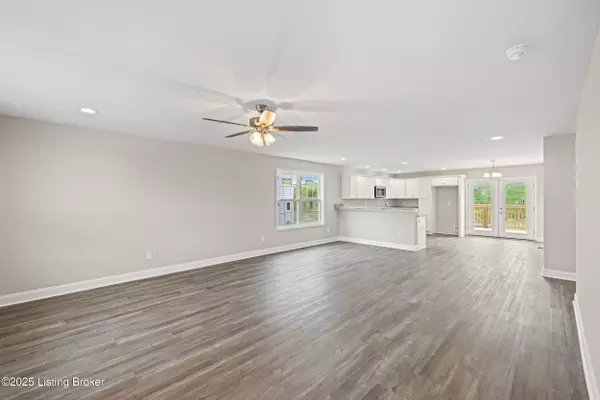 Lawrenceburg, KY 40342,3020 Thorntree Ln