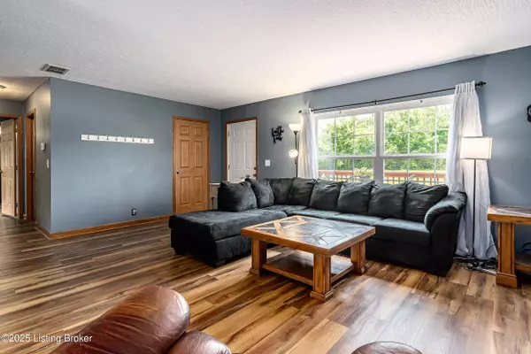 Mt Eden, KY 40046,75 Baker Ct