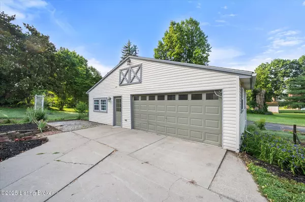 Carrollton, KY 41008,802 Highland Ave