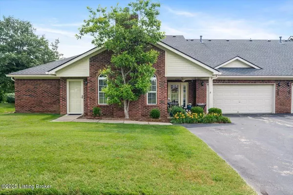 Louisville, KY 40272,11300 Ridge Lake Dr