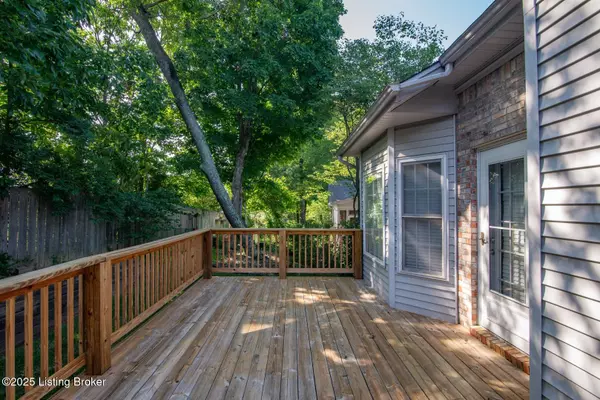 Elizabethtown, KY 42701,1144 Oak St