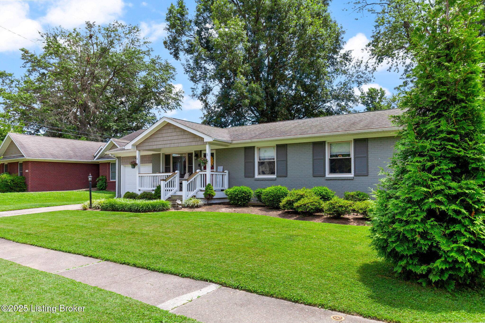 Louisville, KY 40242,2810 Goose Creek Rd