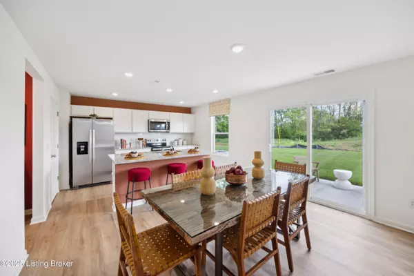 Louisville, KY 40229,6409 Meadow Creek Ct