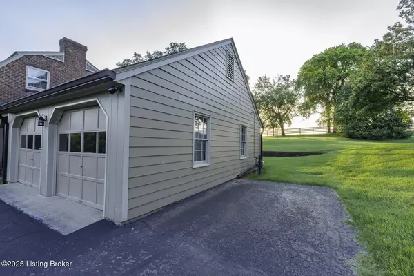 Bardstown, KY 40004,114 Hillcrest Dr