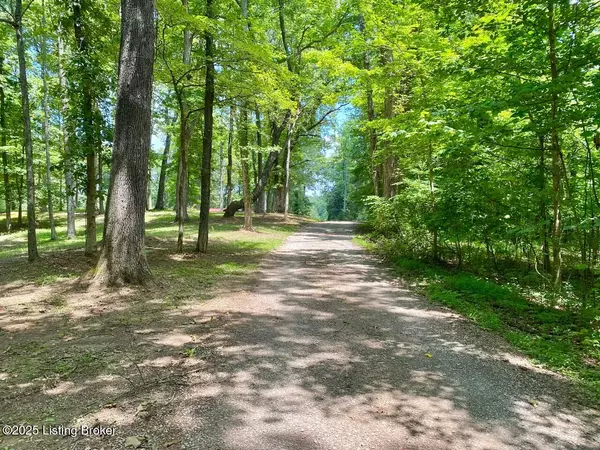 Elizabethtown, KY 42701,850 Cedar Hill Dr