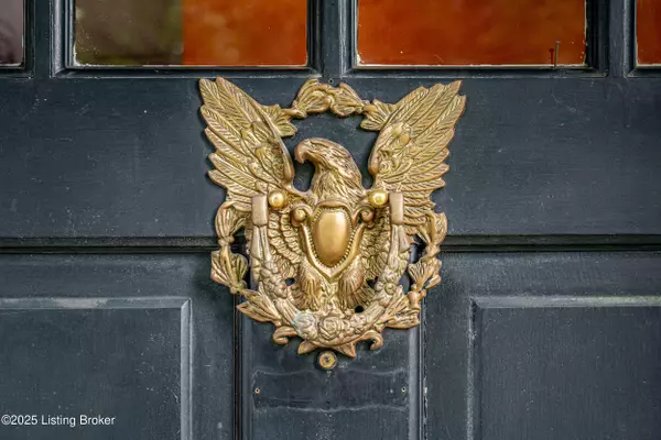 Louisville, KY 40207,3920 Elfin Ave