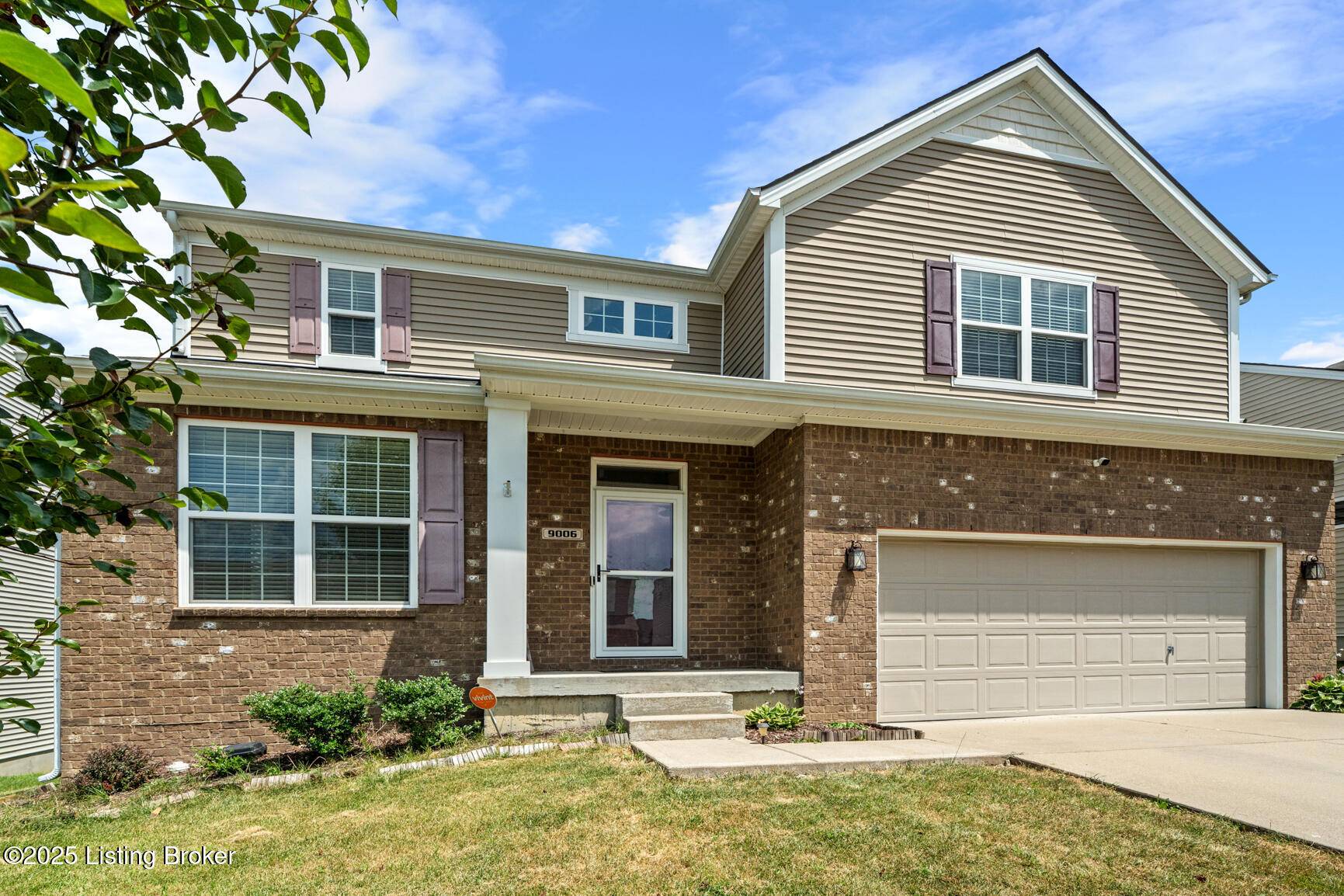 Louisville, KY 40291,9006 Big Boulder Dr