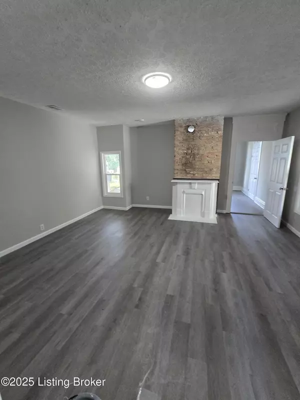 Louisville, KY 40210,1542 Garland Ave