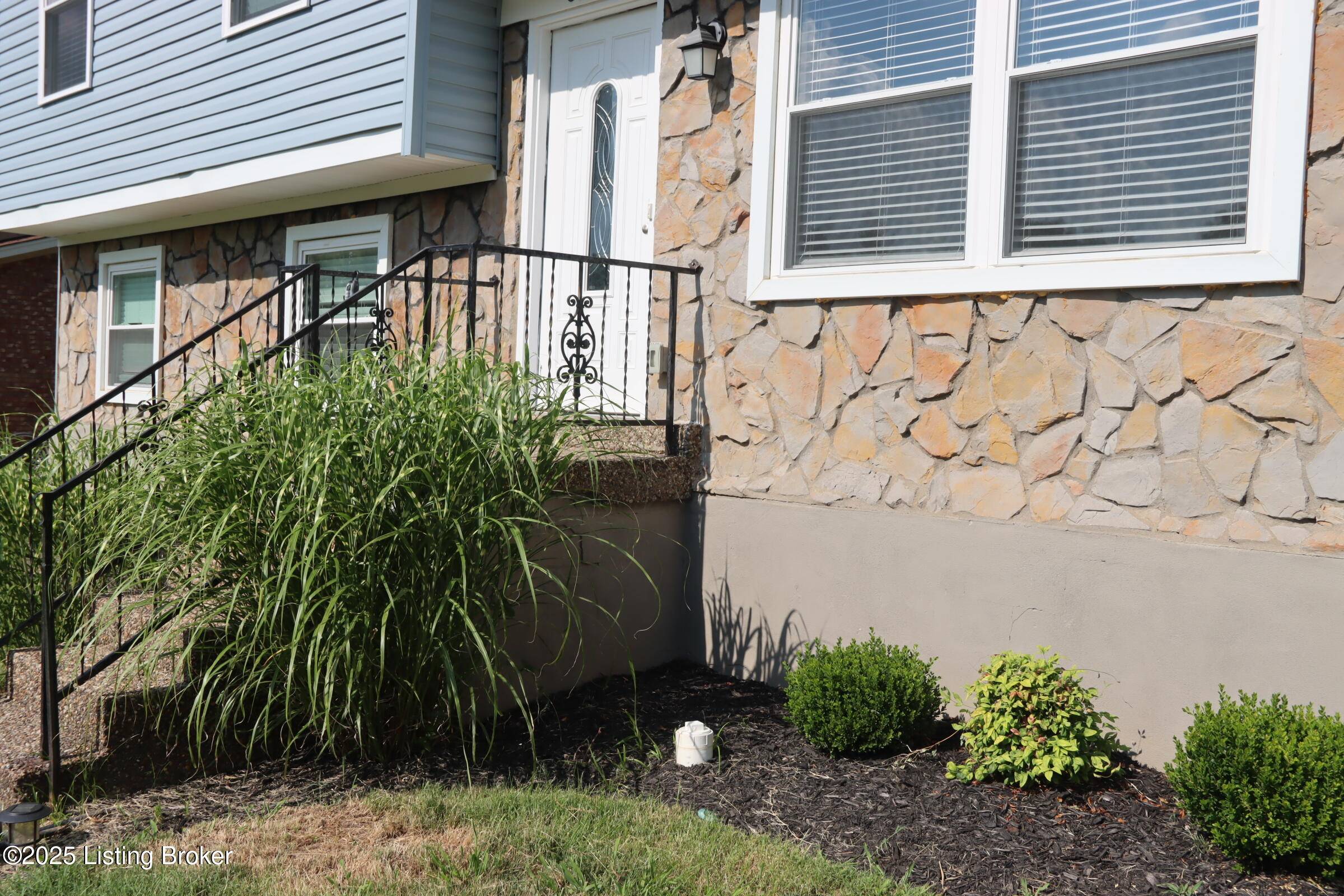 Louisville, KY 40218,3805 Stigwood Ct