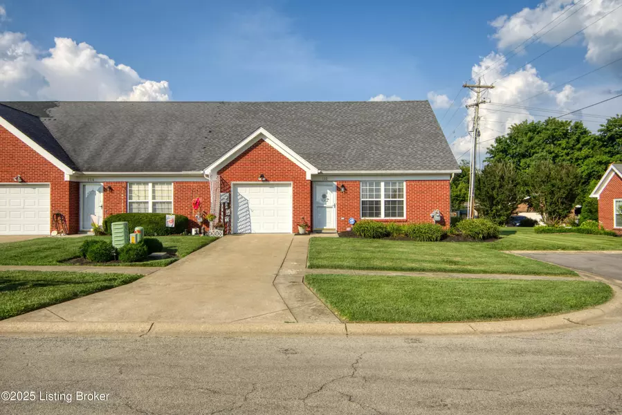 232 Woodpointe Ct, Mt Washington, KY 40047