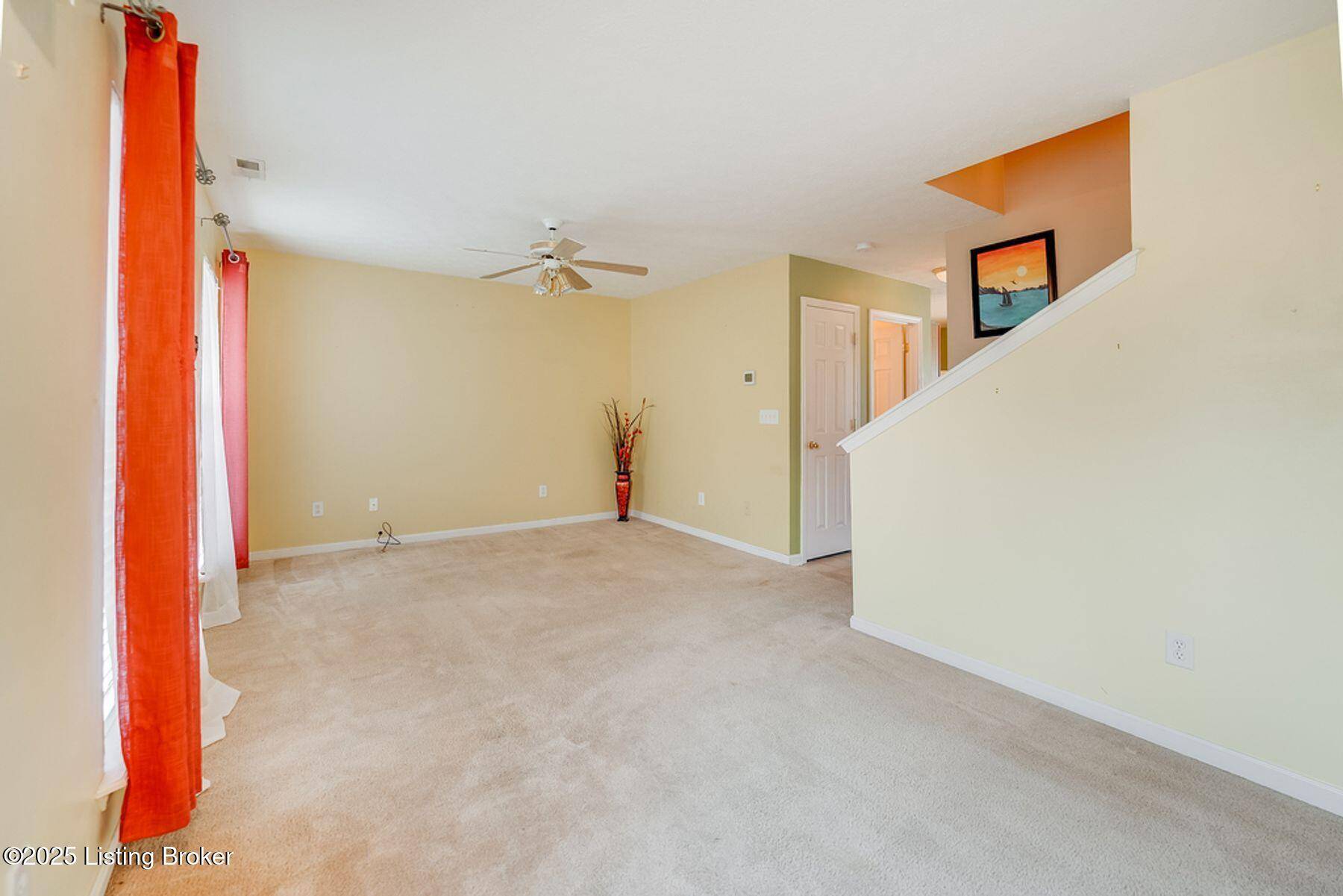Louisville, KY 40228,6725 Arbor Creek Dr