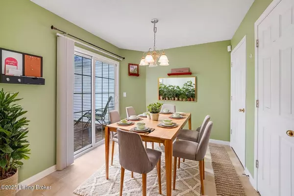 Louisville, KY 40228,6725 Arbor Creek Dr