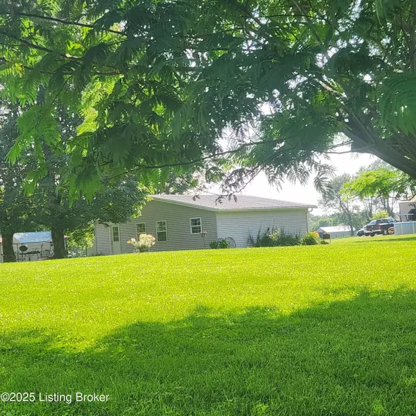 57 McCormack Rd, Waddy, KY 40076