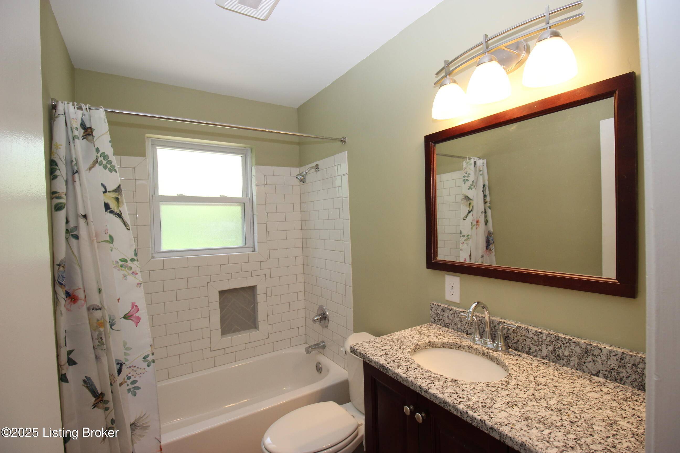 Louisville, KY 40213,6111 Gloria Ln