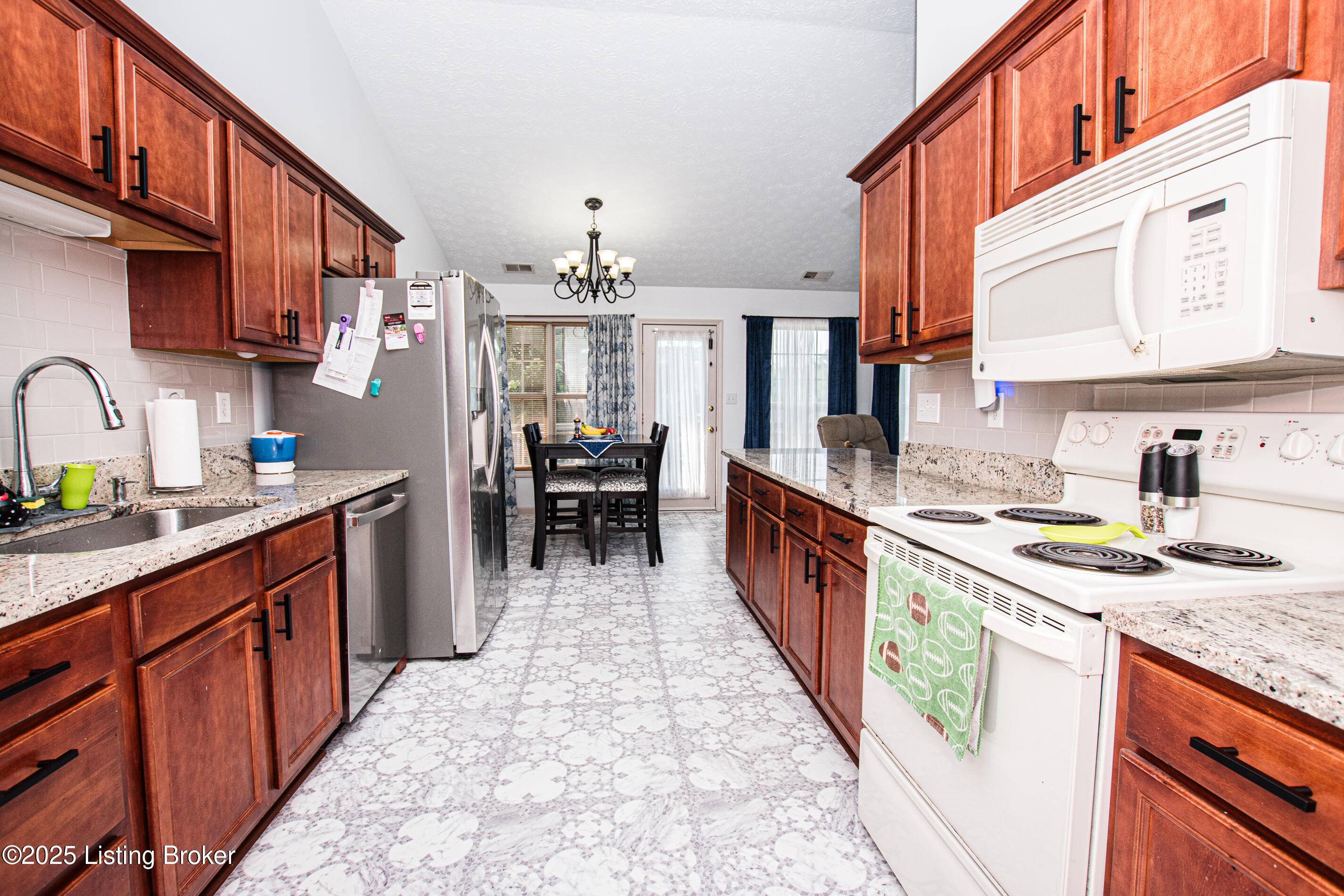 Louisville, KY 40291,9716 Long Rifle Ln