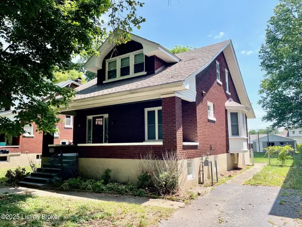 4107 Southern Pkwy #1/2, Louisville, KY 40214