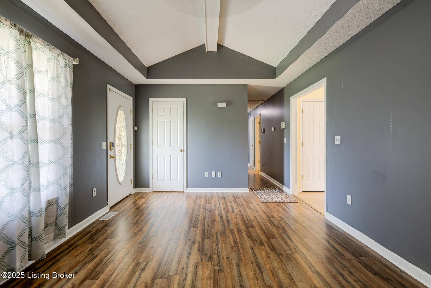 Shepherdsville, KY 40165,318 Tecumseh Dr