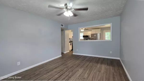 Fairdale, KY 40118,705 Sinclair St