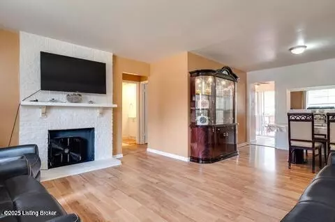 Louisville, KY 40218,3307 Leith Ln #APT 3