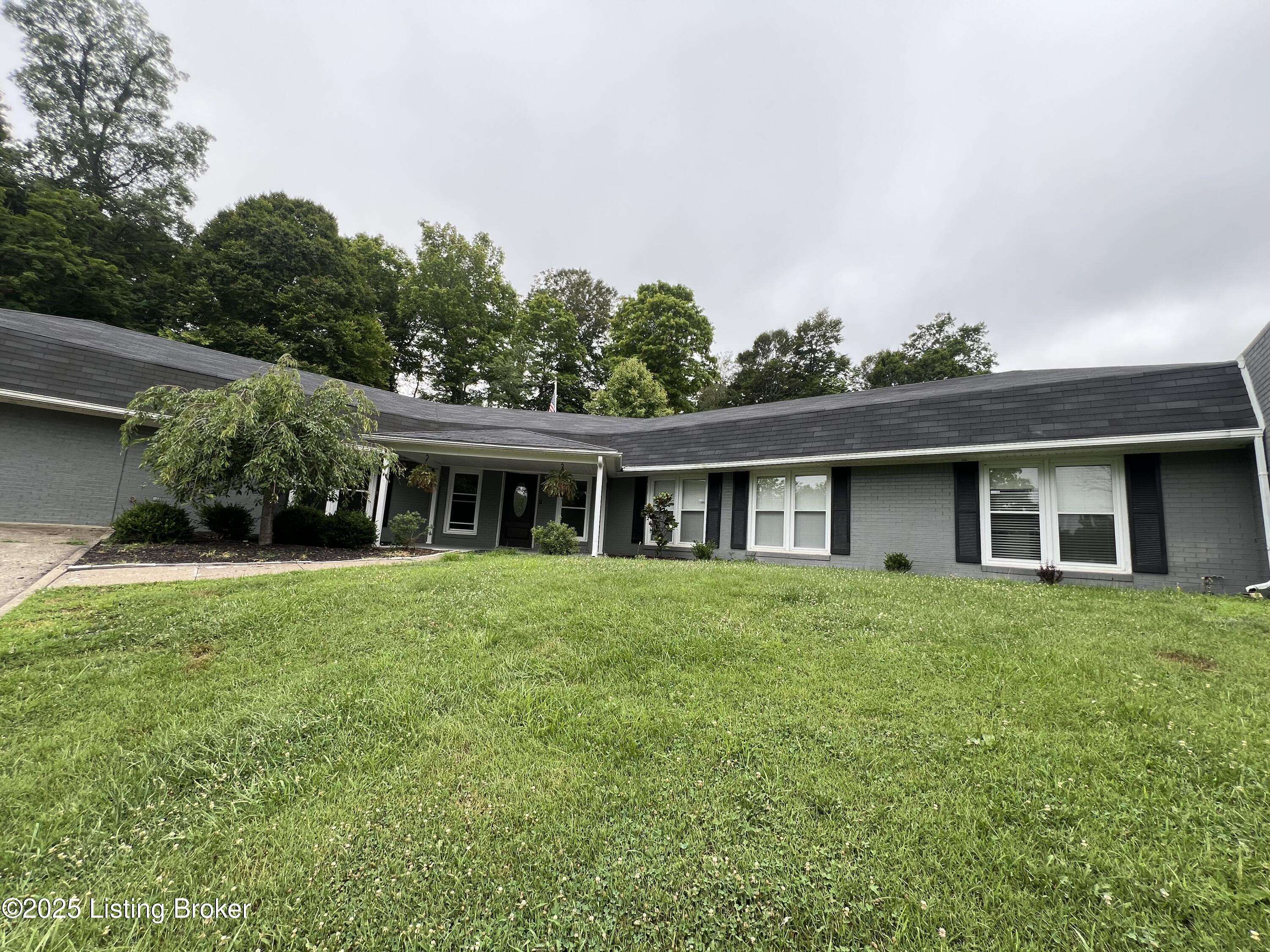 Caneyville, KY 42721,387 W Maple St