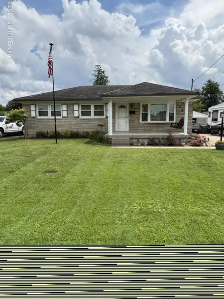 5506 Datura Ln, Louisville, KY 40258