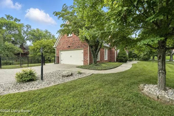 Louisville, KY 40299,12512 Kirkham Rd