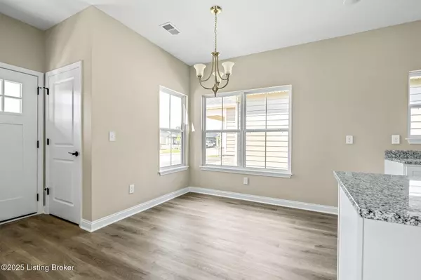 La Grange, KY 40031,820 Rosemary Ln