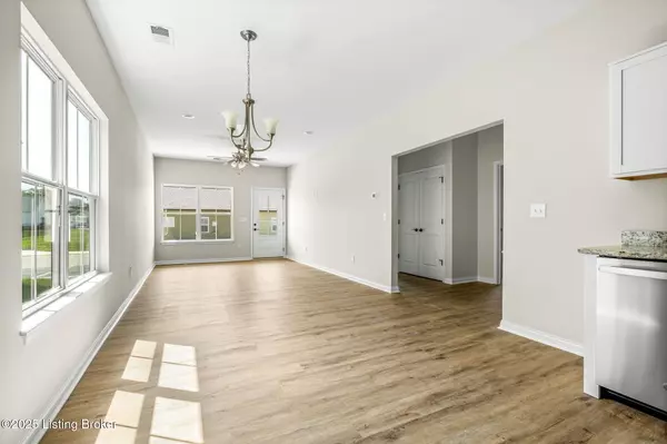 La Grange, KY 40031,824 Rosemary Ln