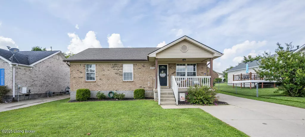 8705 Wisdom Ln, Louisville, KY 40229