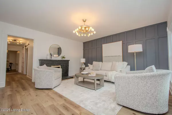 Louisville, KY 40203,961 S Shelby St