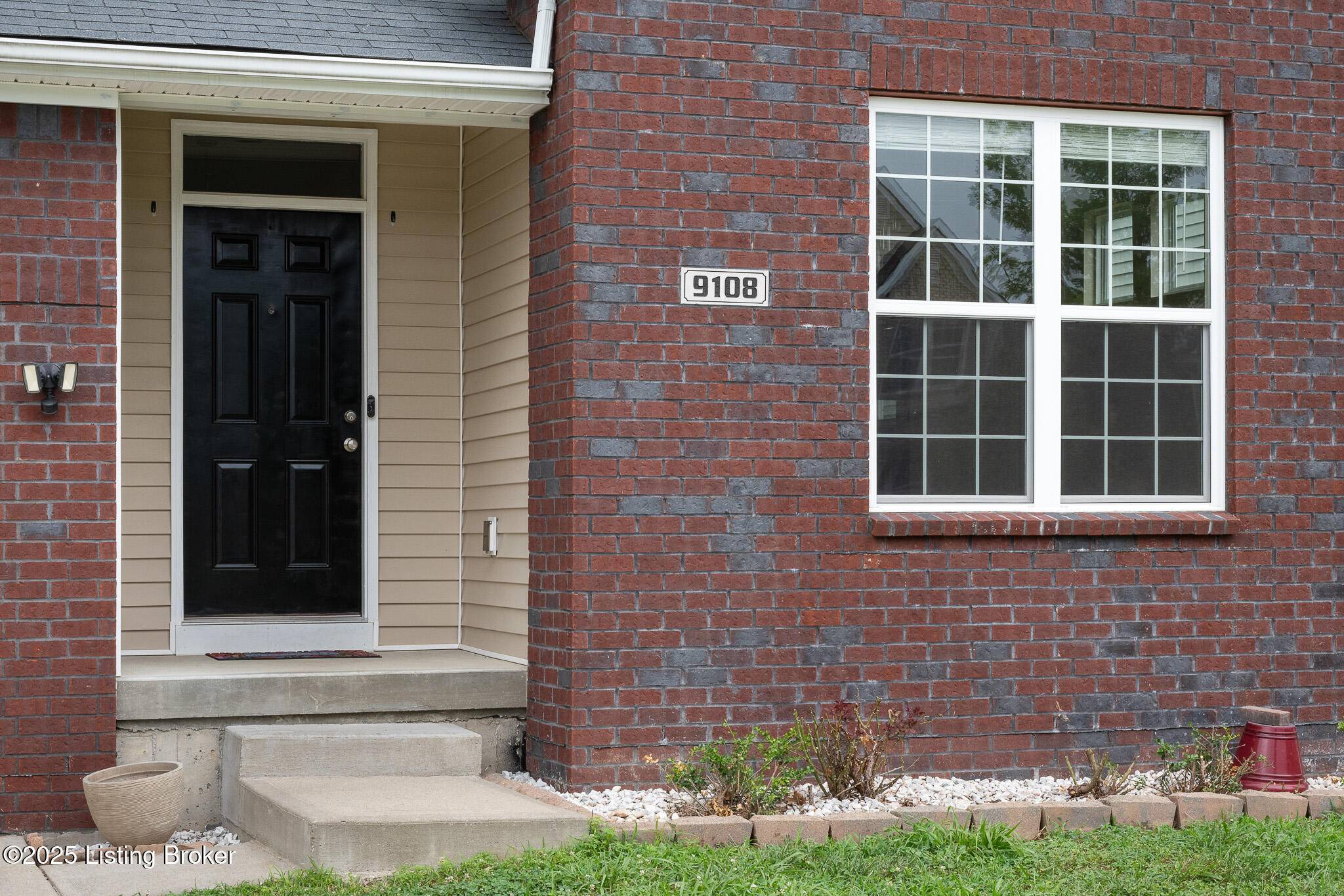 Louisville, KY 40291,9108 Tamarack Grove Ln