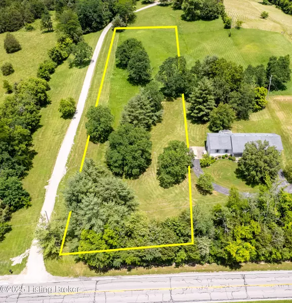 Tract 8 Frankfort Rd, Waddy, KY 40076