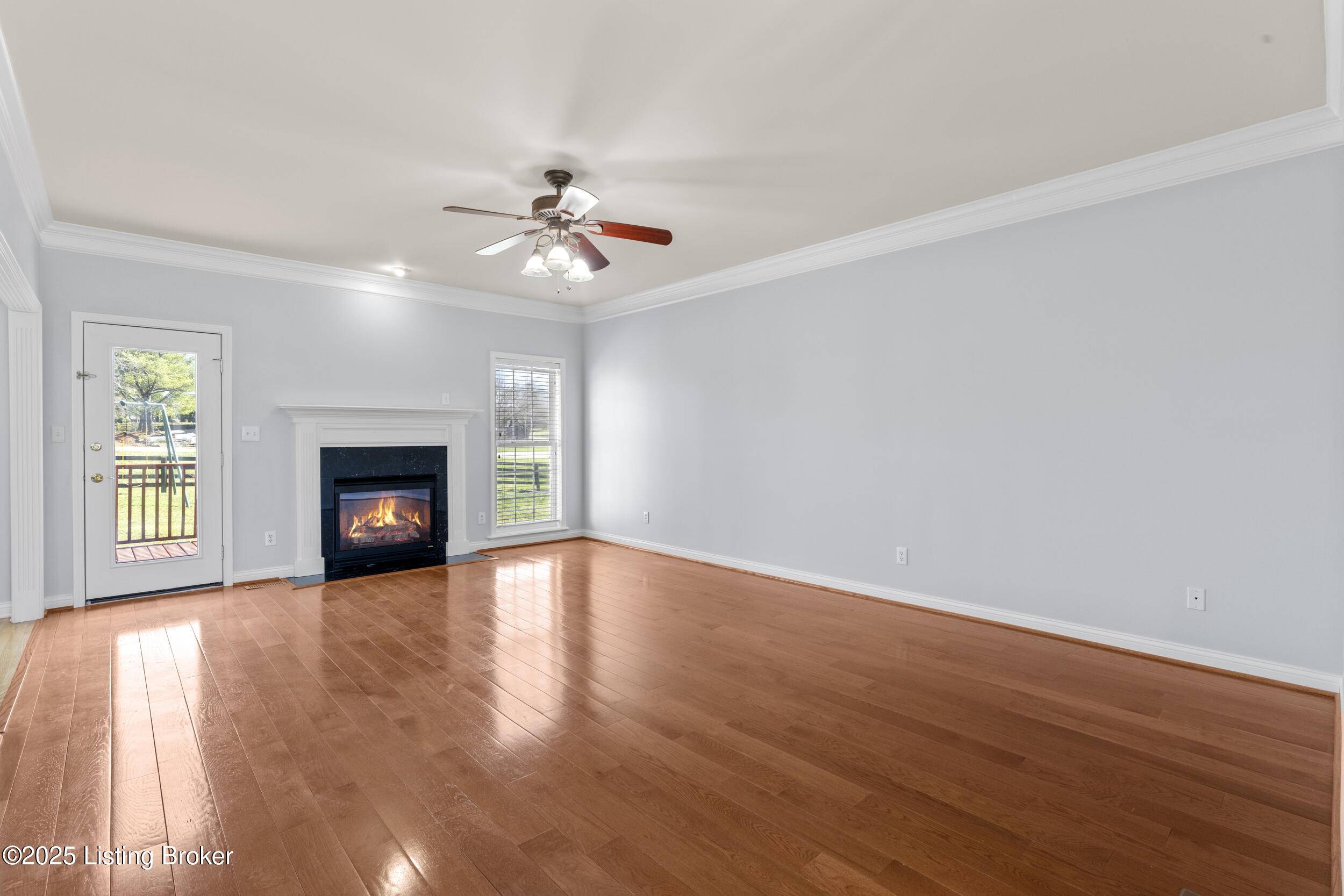 Louisville, KY 40299,5131 Oaklawn Park Dr