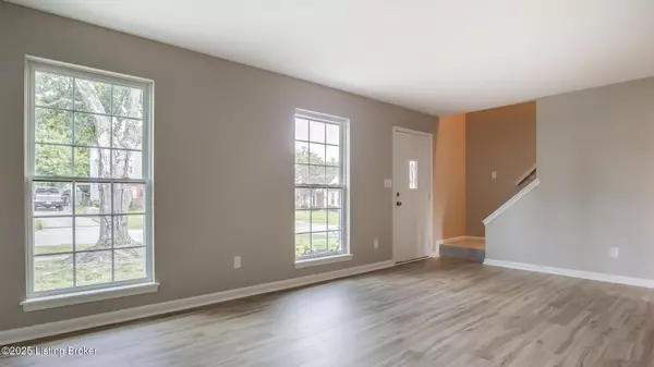 Jeffersontown, KY 40299,4720 Ferrer WAY