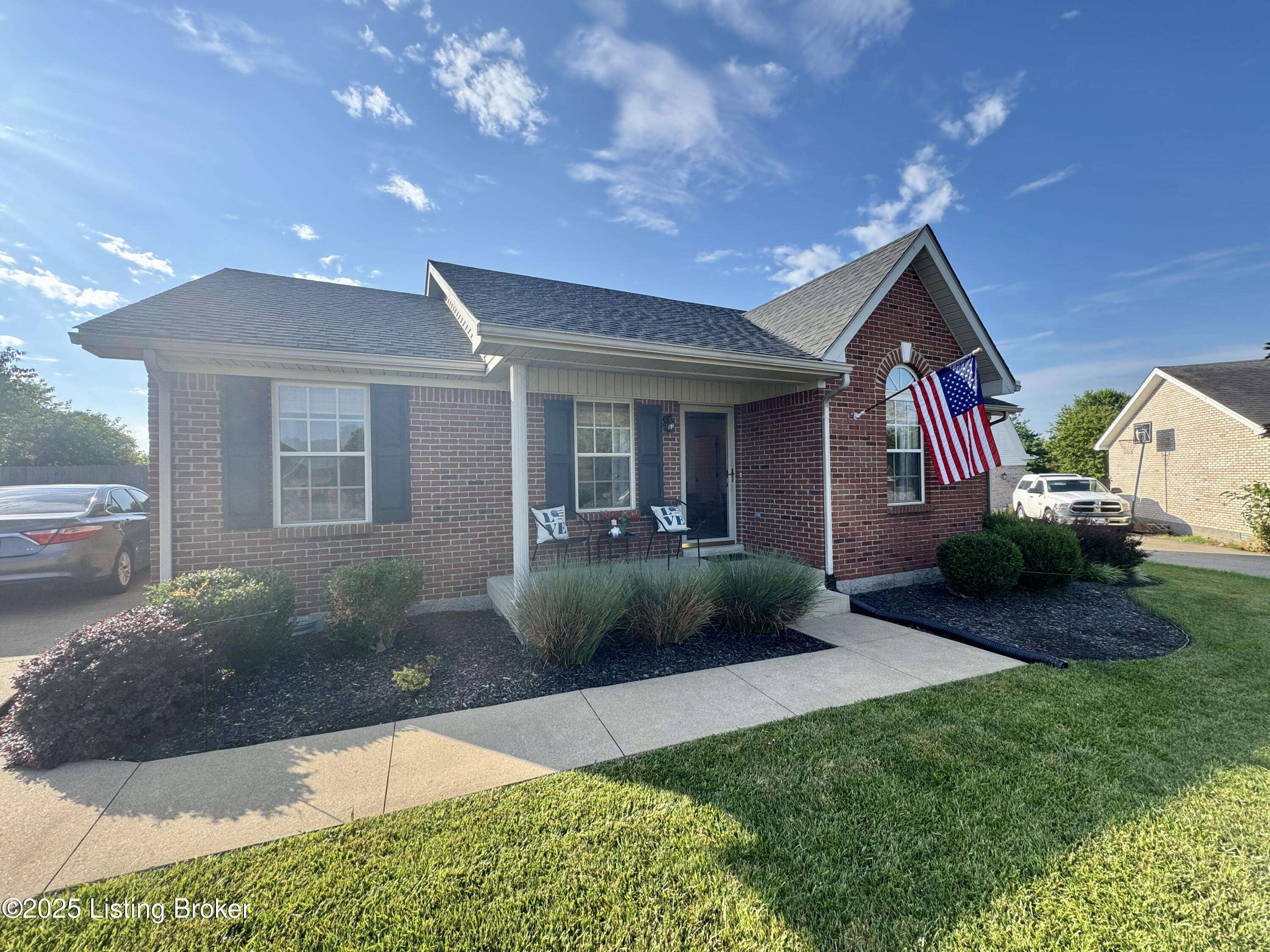 122 Thunder Springs Dr, Bardstown, KY 40004