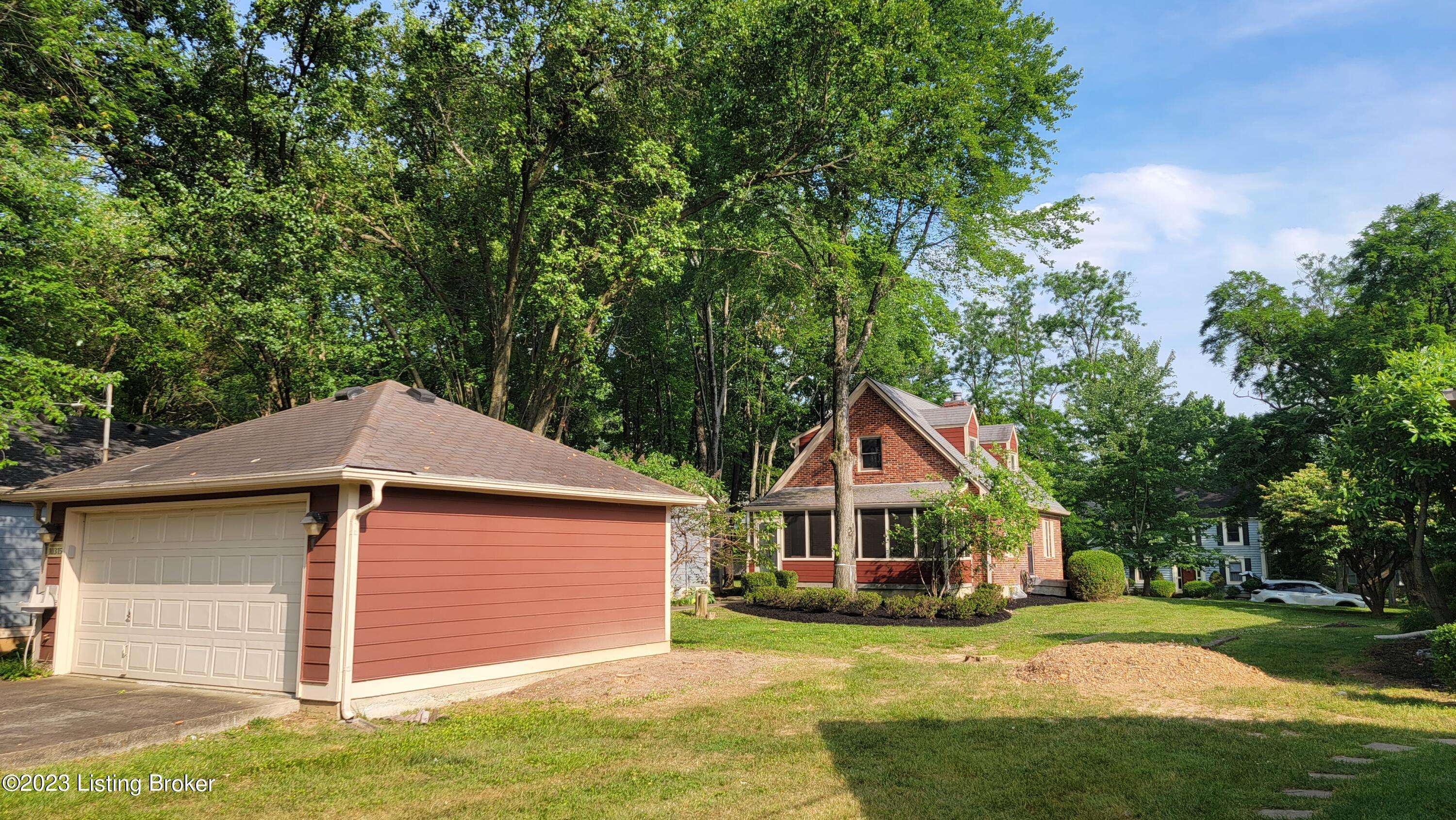 Louisville, KY 40241,10315 Amberwell Park Rd