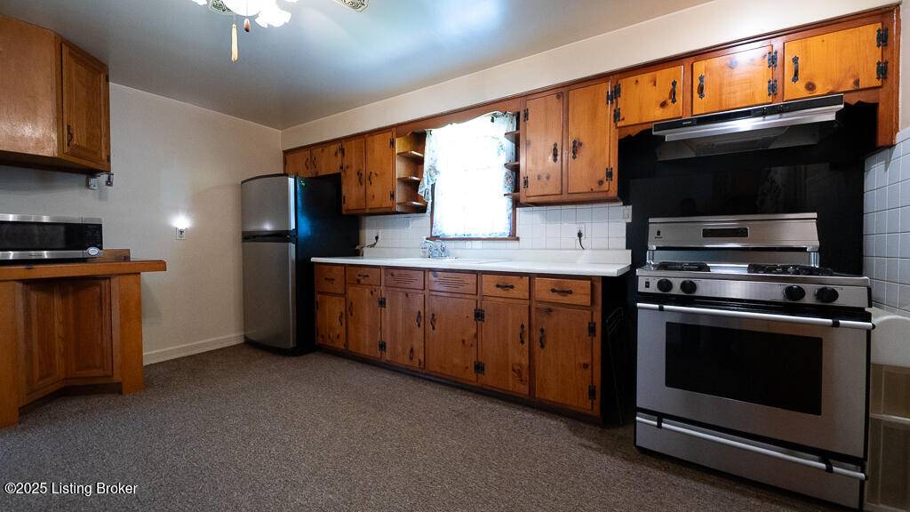 Louisville, KY 40216,6730 Marian Dr
