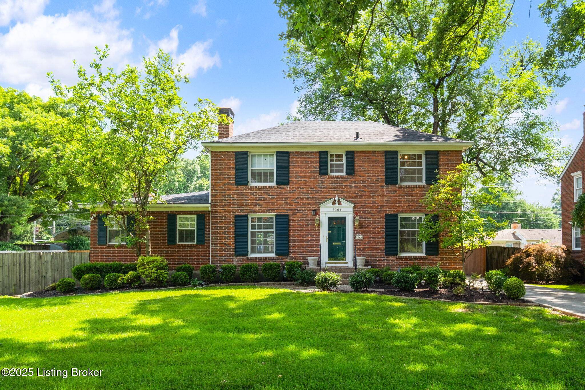 Louisville, KY 40205,2364 Ashwood Dr