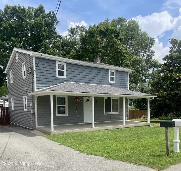 6615 Capella Ln, Louisville, KY 40258