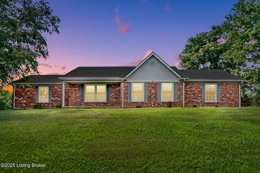 360 Van Buren Rd Rd, Mt Eden, KY 40046