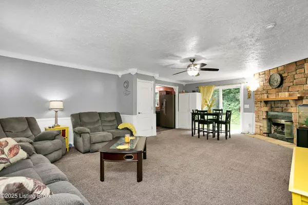 Bardstown, KY 40004,1695 Boston Rd