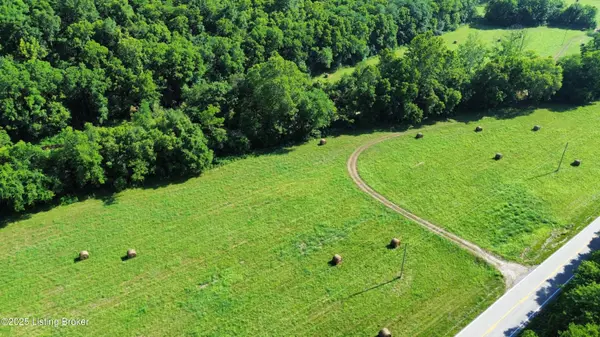 Bedford, KY 40006,3397 Barebone Rd