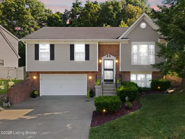 1323 Amanda Jo Dr, Elizabethtown, KY 42701