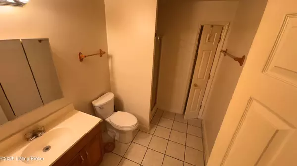 Irvington, KY 40146,470 KY-86