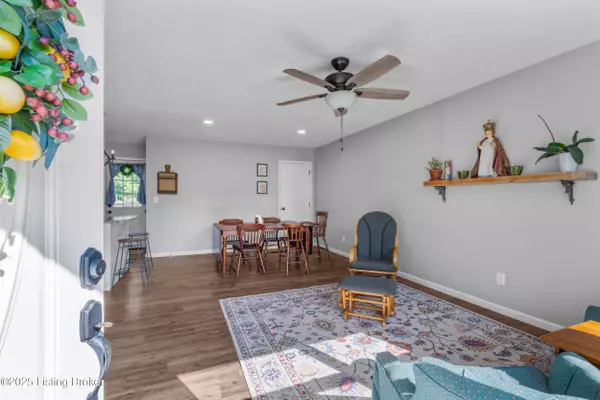 Shepherdsville, KY 40229,166 Glenview Rd