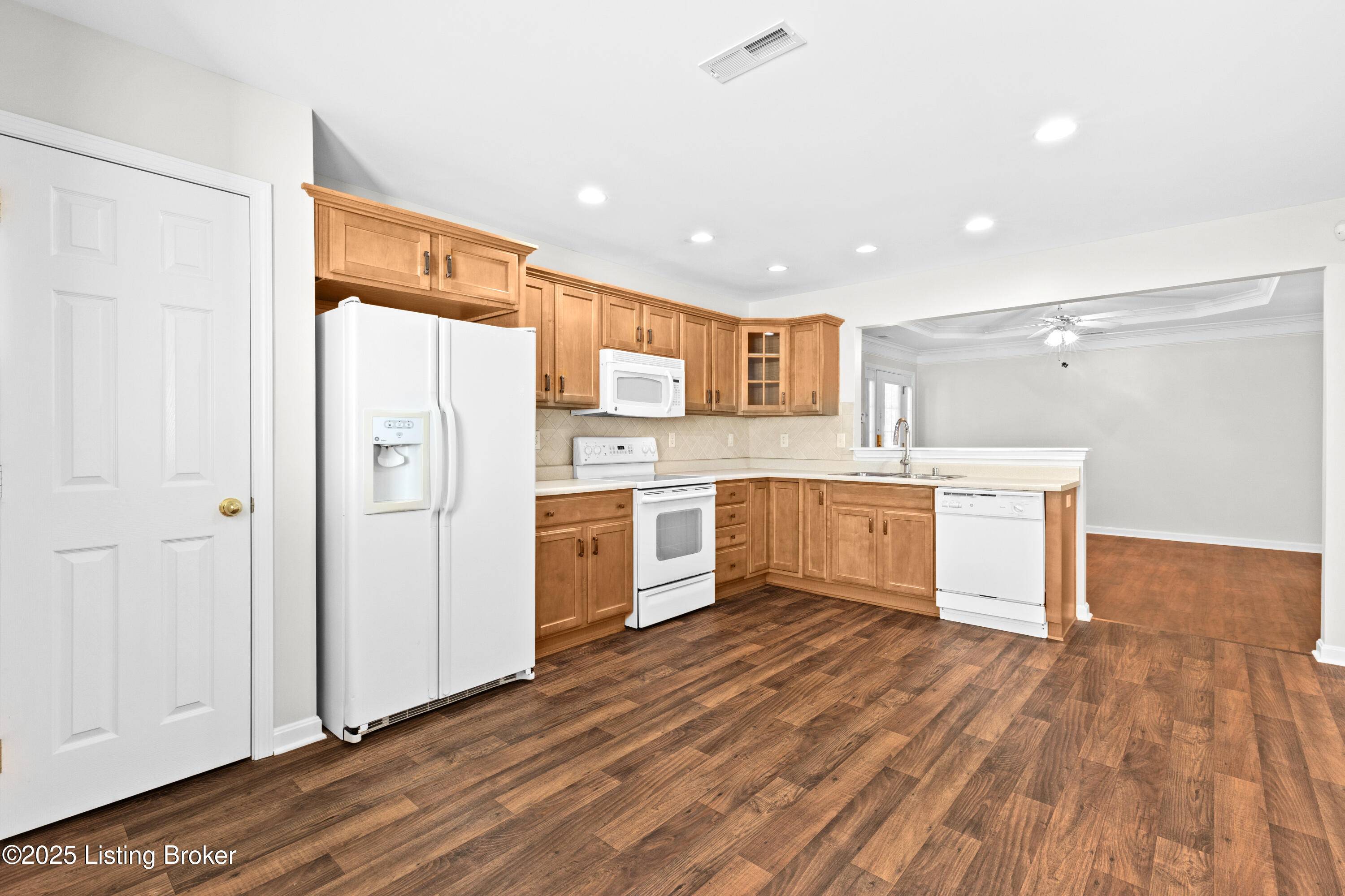 Louisville, KY 40299,10026 Chenoweth Vista WAY