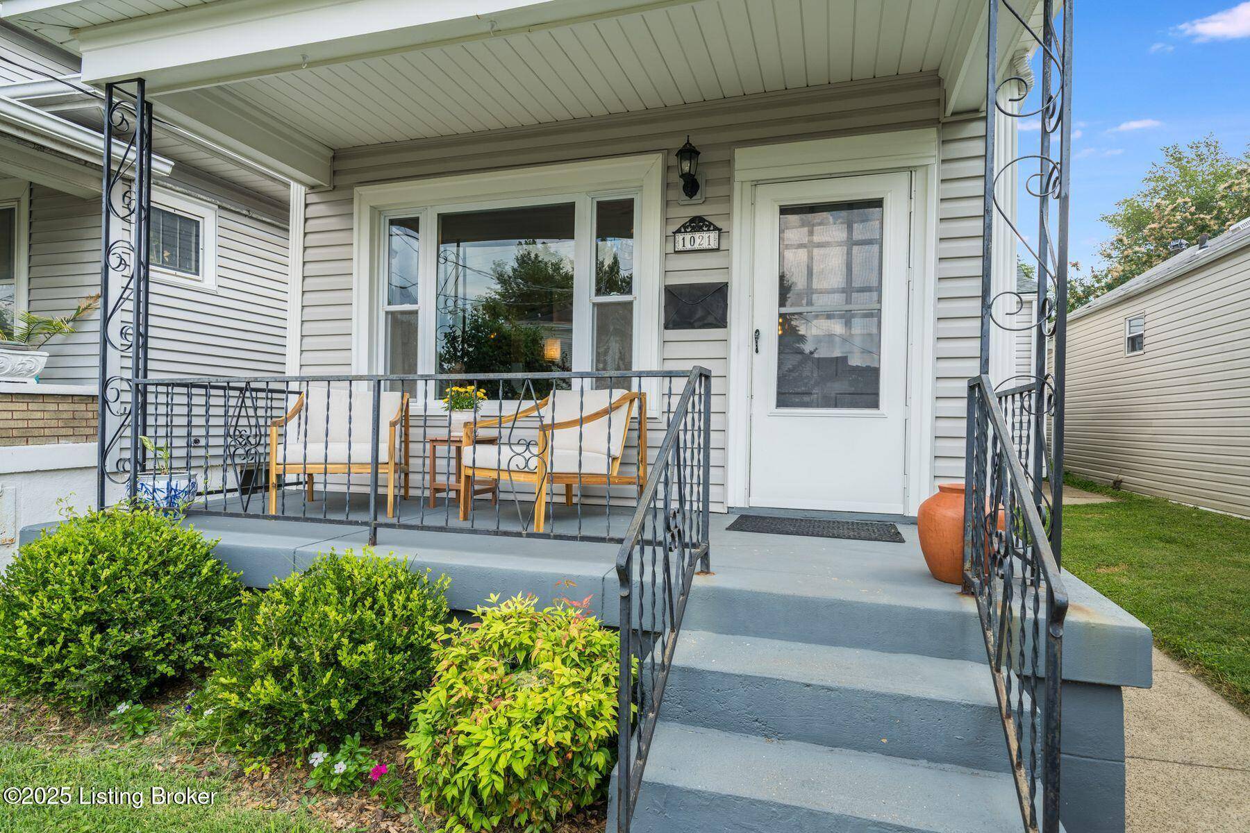 Louisville, KY 40217,1021 Mulberry St