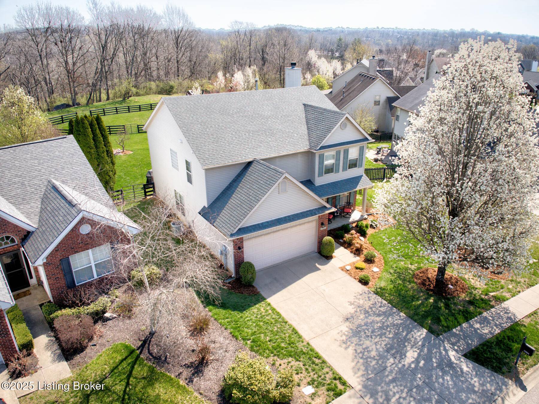 Louisville, KY 40245,15634 Beckley Hills Dr