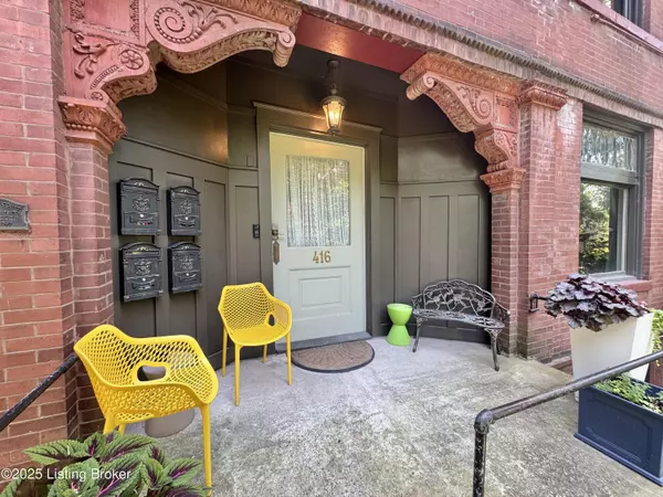 Louisville, KY 40208,416 Belgravia Ct