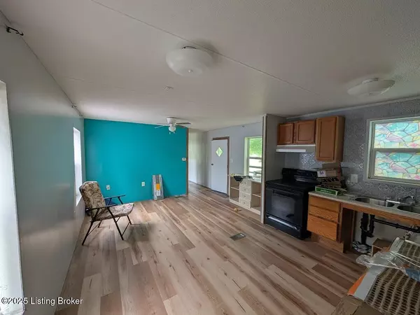 Scottsburg, IN 47170,765 E Marshfield Rd